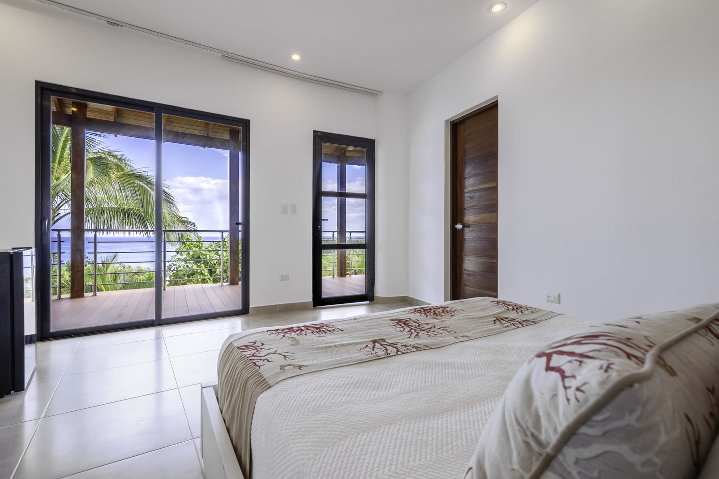 Hands Free All Inclusive Junior Suite