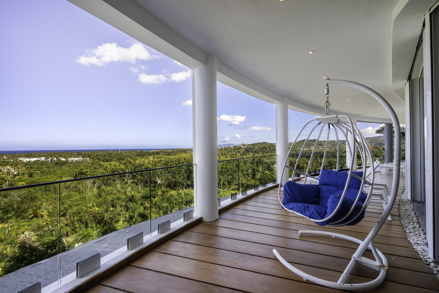 Hands Free All-Inclusive Presidential Package